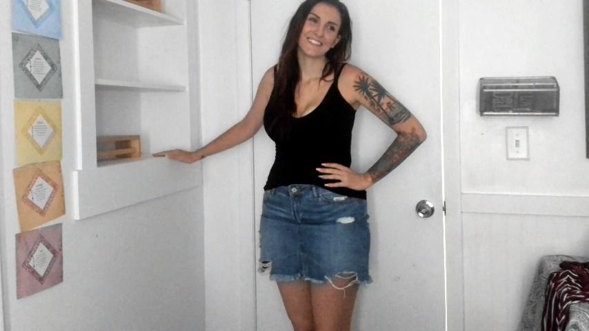 Slutty Mom + Sleepover =Train?! PART ONE