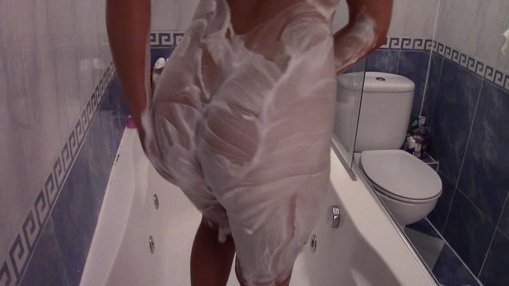 Elladearest Foamy Bum