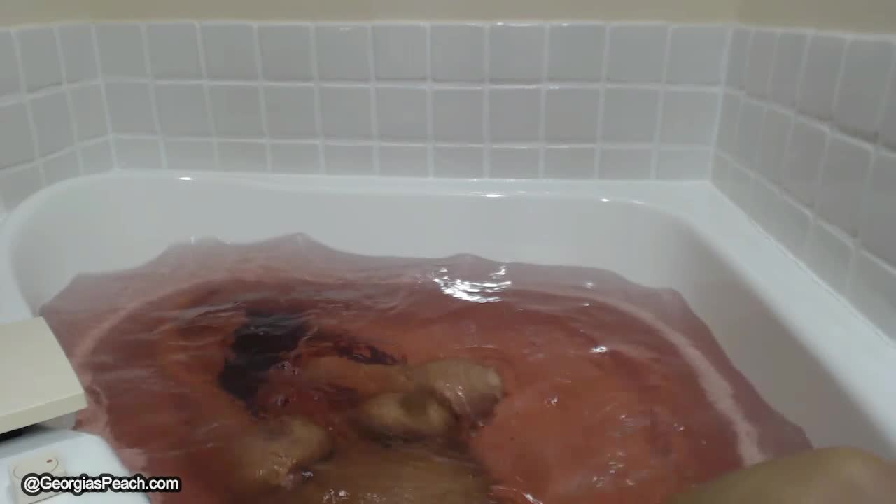Bathtub Underwater Fun - August 31, 2017