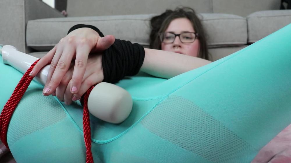 Yoga Pants Big Squirting With Lush
