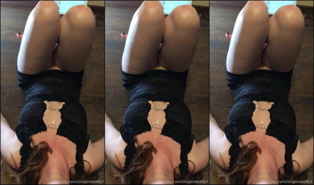 gingeralemilf-2021-08-24-at-23-57 Fansly (Ginger Ale MILF)