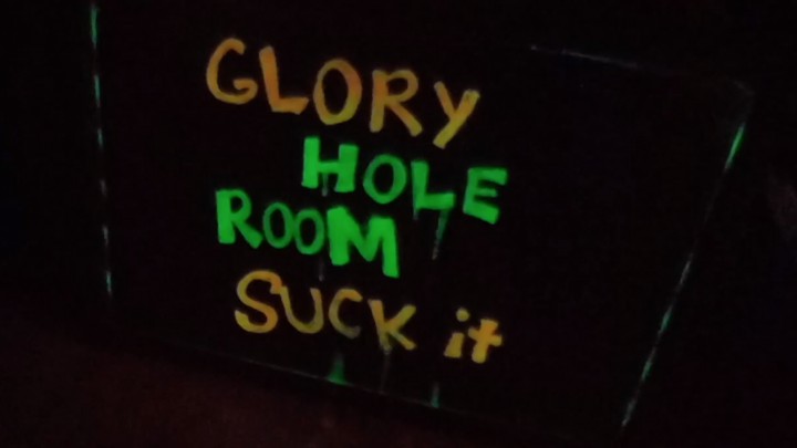 Glory Hole BJs Dildo