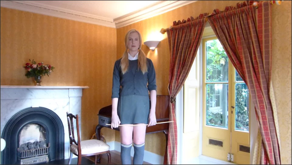 Ariel Anderssen I Am Headgirl So I Am Allowed To Do This