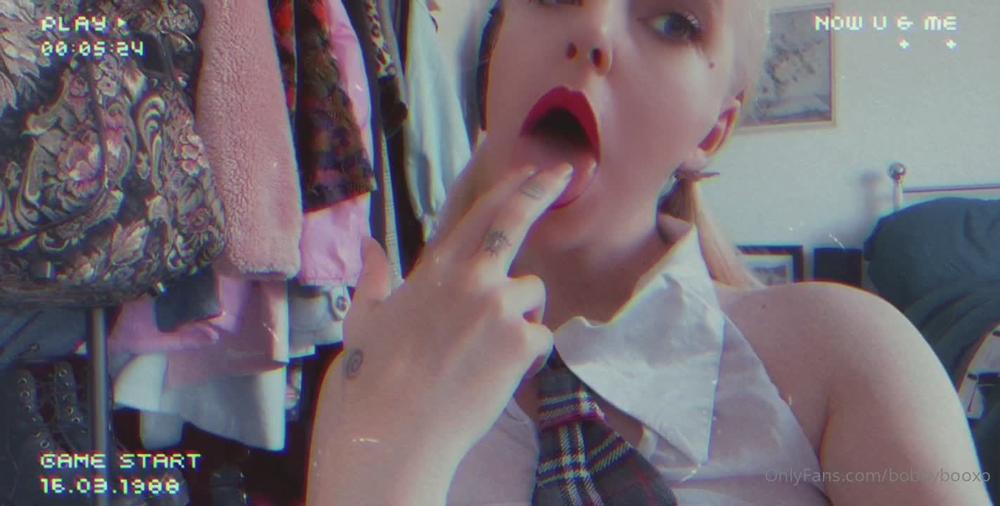 bobbybooxo 108999586 2021 02 14 happy valentine s day do you want to treat me