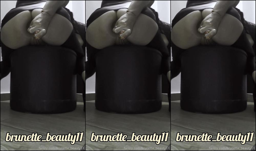 Brunette beauty11 2022-10-12 at 21-51 Fansly (anal_goddess)