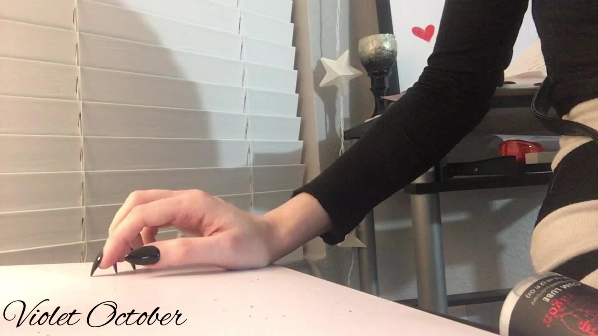 Finger Nail Fetish