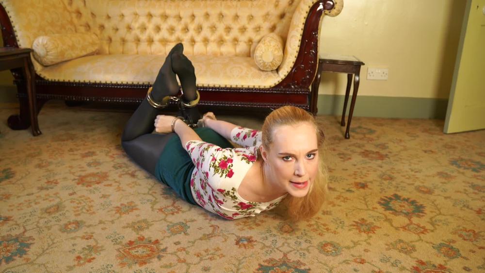 Ariel Anderssen Hogshackled At The Sperm Bank