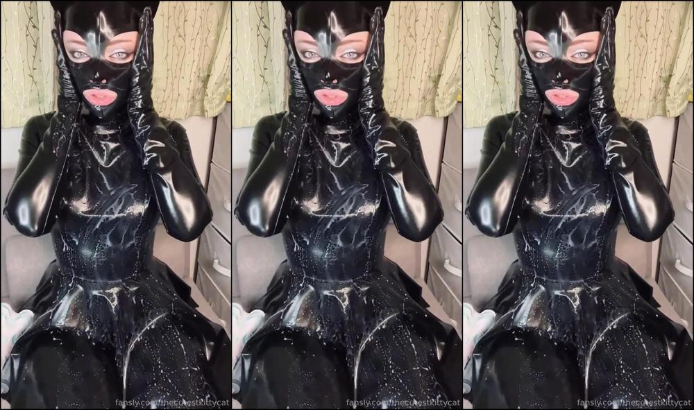 thecutestkittycat 2023-09-18 at 09-41 Fansly (Misty silver)