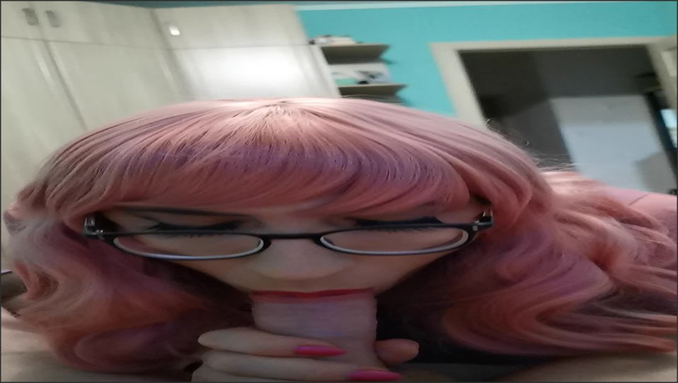 Kiratssweety Kira Sucks Big Cock