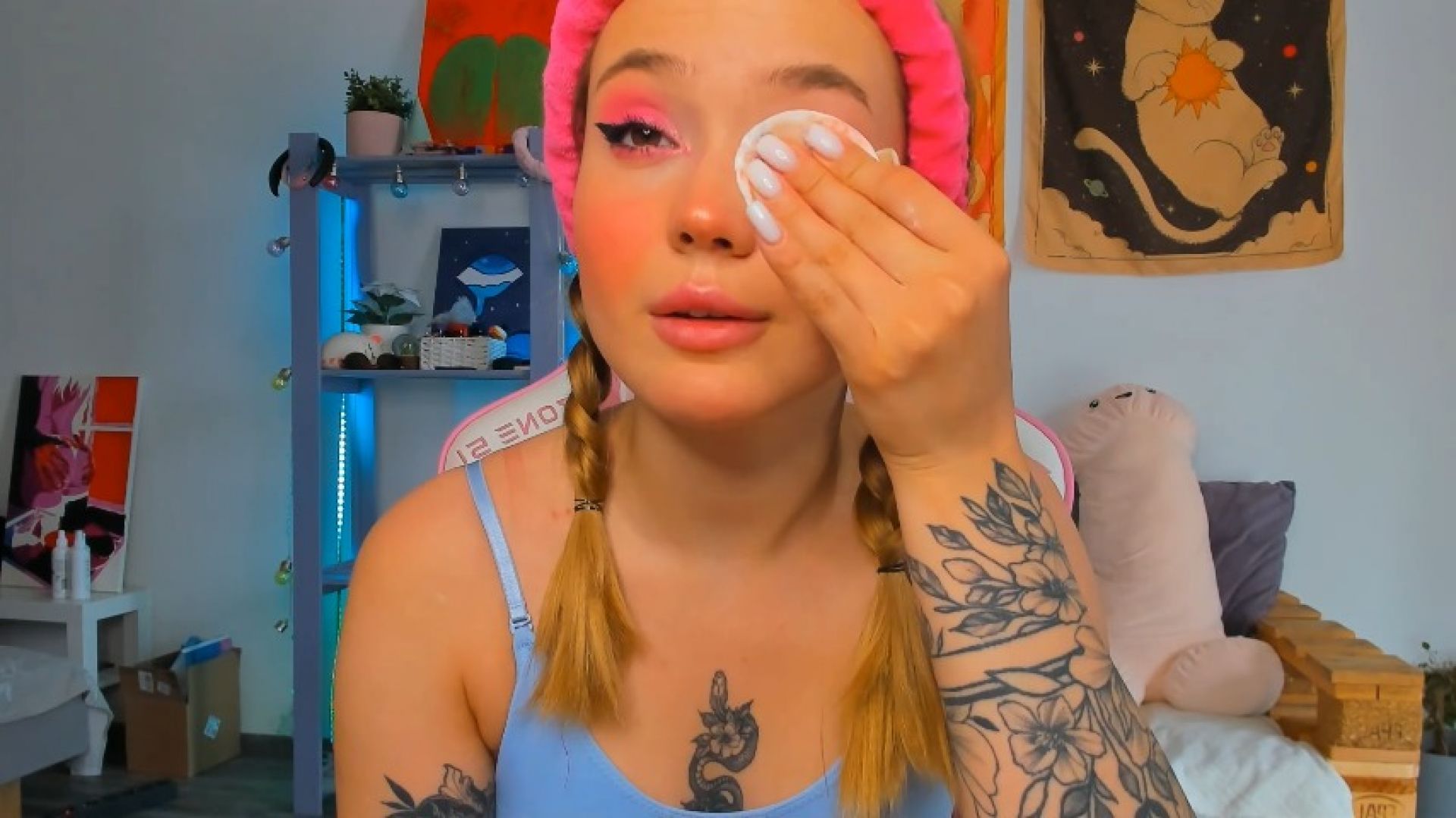 Taking off my makeup - Jul 6, 2023