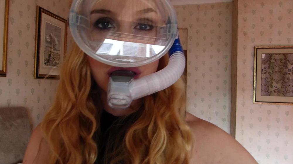 Ariel Anderssen My Dive Gear Is Fantastic