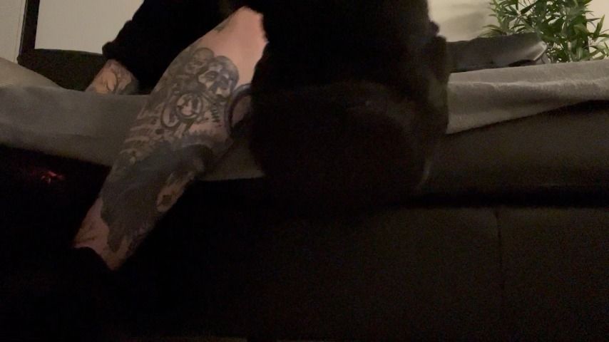 Slipper, Foot Worship
