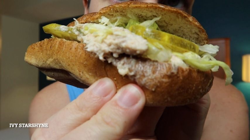 Obnoxiously Eating Stinky Tuna Sub - Oct 1, 2022