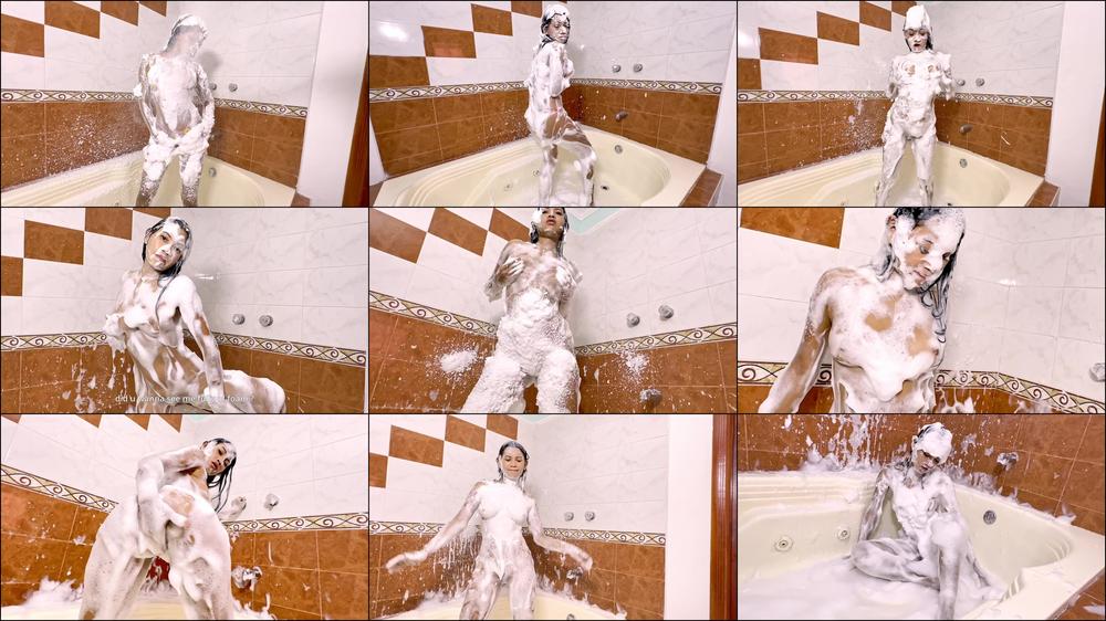 FOAM BATH MASTURBATION