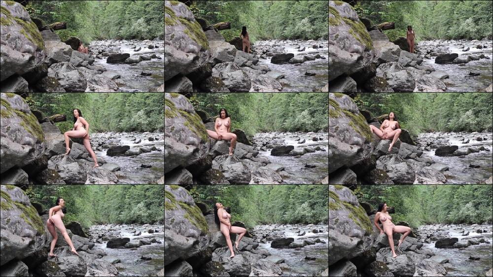 Tindrafrost - Wilderness Wank - Manyvids