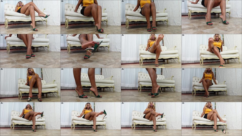 Empress Jess Feet In Green Mule Joi