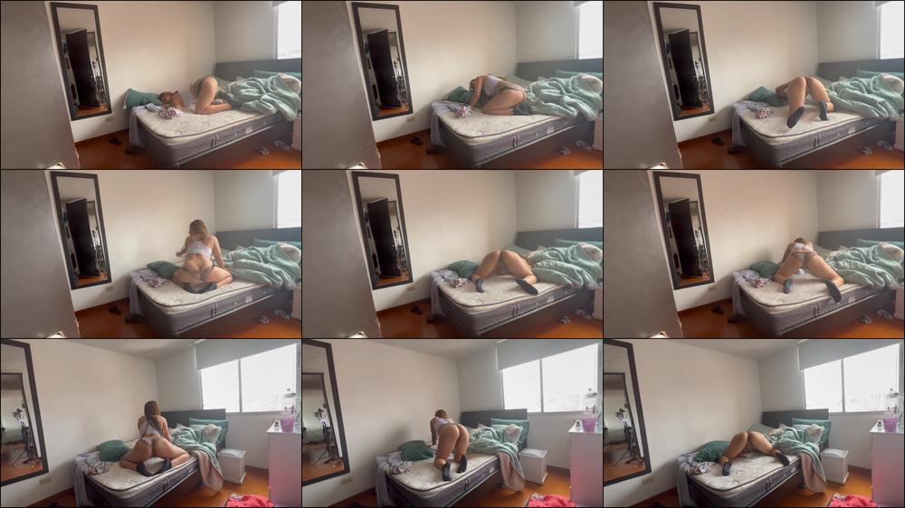 spy stepdaughter giving herself wedgies - January 10, 2023