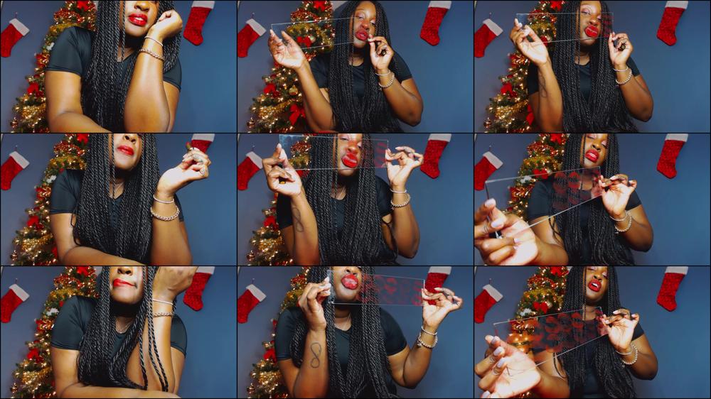 Red Lip  Kisses Under The Mistletoe