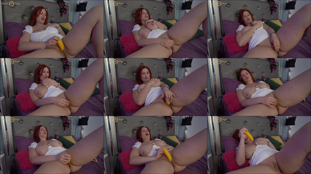 Cumming with my banana vibrator 4k