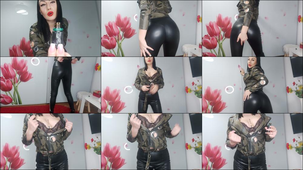 Leather outfit edge - August 27, 2023