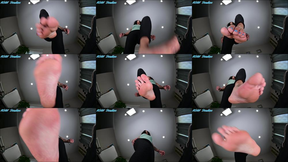 Amateur soles giantess and footjobs - Giant Latina Goddess Will Crush Your Little City! - Mp4