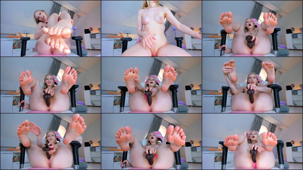 Oily feet slut love ur BBC - June 30, 2022