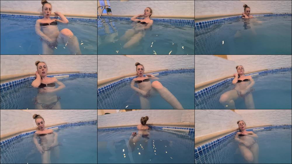 Kinkyporncpl Masturbate In The Swimming Pool