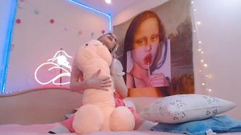 Plushy BOB humping - December 21, 2020 (Jane_Klein)