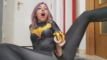 Batwoman Pantyhose SQUIRT (YourSweetPoison)