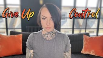 Look Into My Eyes And Give Up Control (MissValentina)
