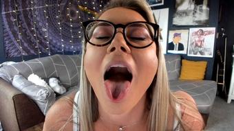 I Want Your Perfect Cock and Cum (LauranVickers)
