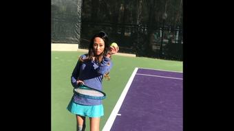 MIA SECRETS- Tennis lesson BJ facial II (Mia Secrets)