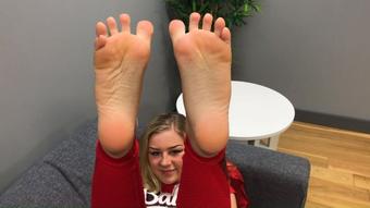 Emmy's Meaty Wrinkly Soles - Jun 23, 2019 (badassbeckyshow)