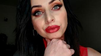 Eyeswrecker - November 08, 2021 (MoneyGoddesss)