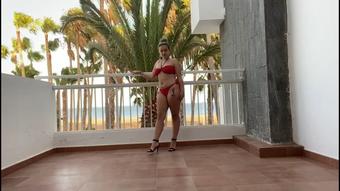 Teen Balcony masturbation In High Heels (Tiffanybabe01)