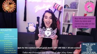 My Crown Unboxing - Aug 21, 2022 (LittleBunnyB)