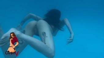 Ciren Verde Nude Swimming In Friends Pool (Ciren Verde)