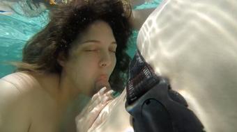Sadie Holmes Imposed Underwater BlowJob (Ginary)