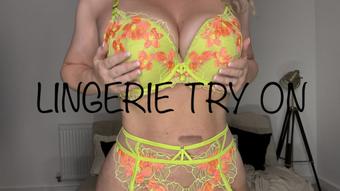 Lingerie Try On (AnnaScotX)