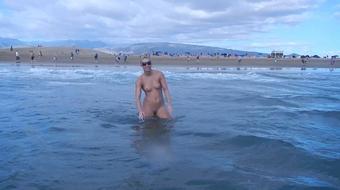 Horny Little Blonde Slut Sucks Strangers on Beach (TIFFANY SNOW XXX)