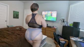 Gaming and Toking Until Daddy Gets Home (VioletWanderer)