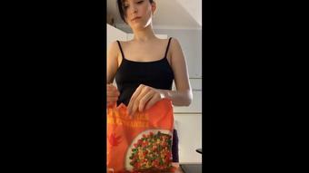 I'm a chef - Dec 5, 2022 (Karolina_Mustela)
