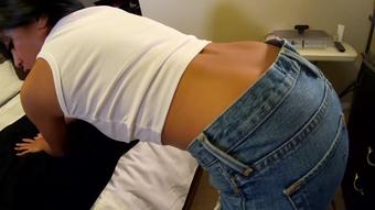 Tight Jeans and a Dildo in my Ass - May 05, 2019 (EmberSnow)