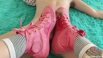Blowjob Shoejob Cum On Sneakers (Lily Ann X)