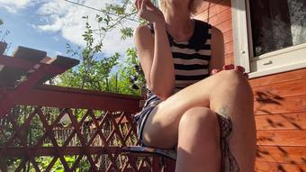 Cuteblonde666 Smoking Outside Showing My Hairy Pussy (cuteblonde666)