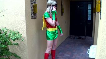 Robin fucked (Alexis Rain)