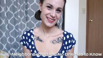 Neighbor Seduction: No One Has to Know (Nina Crowne)