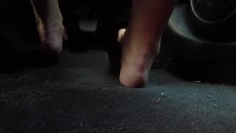 Pedal Barefoot Pumping - September 18, 2016 (Danielle Maye XXX)