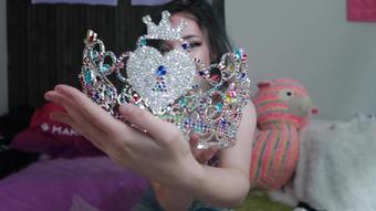 Katilingus Manyvids Crown Unboxing  Try On Eee (katilingus)