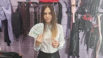 Work harder, piggy, i need more (MistressPriest)